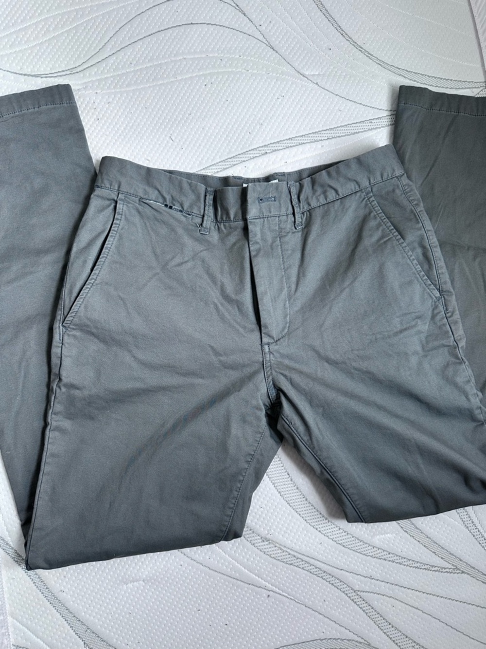 Goodfellow & Co Gray Straight-Fit Chino Pants